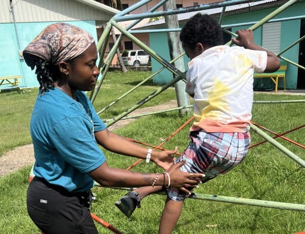 Volunteer in Belize