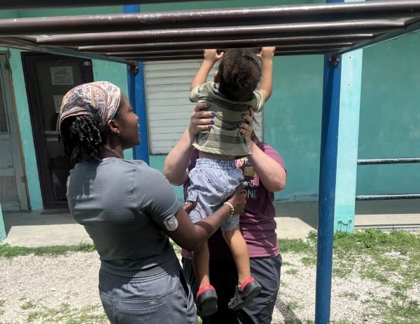 Volunteer in Belize
