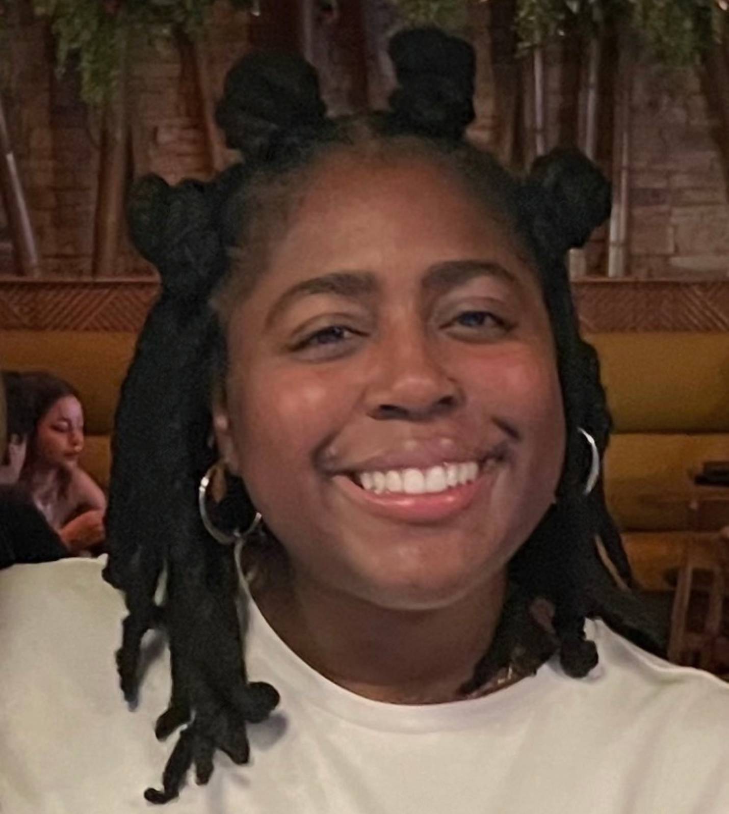 Maya Y. - Therapy Volunteers Field Clinicians