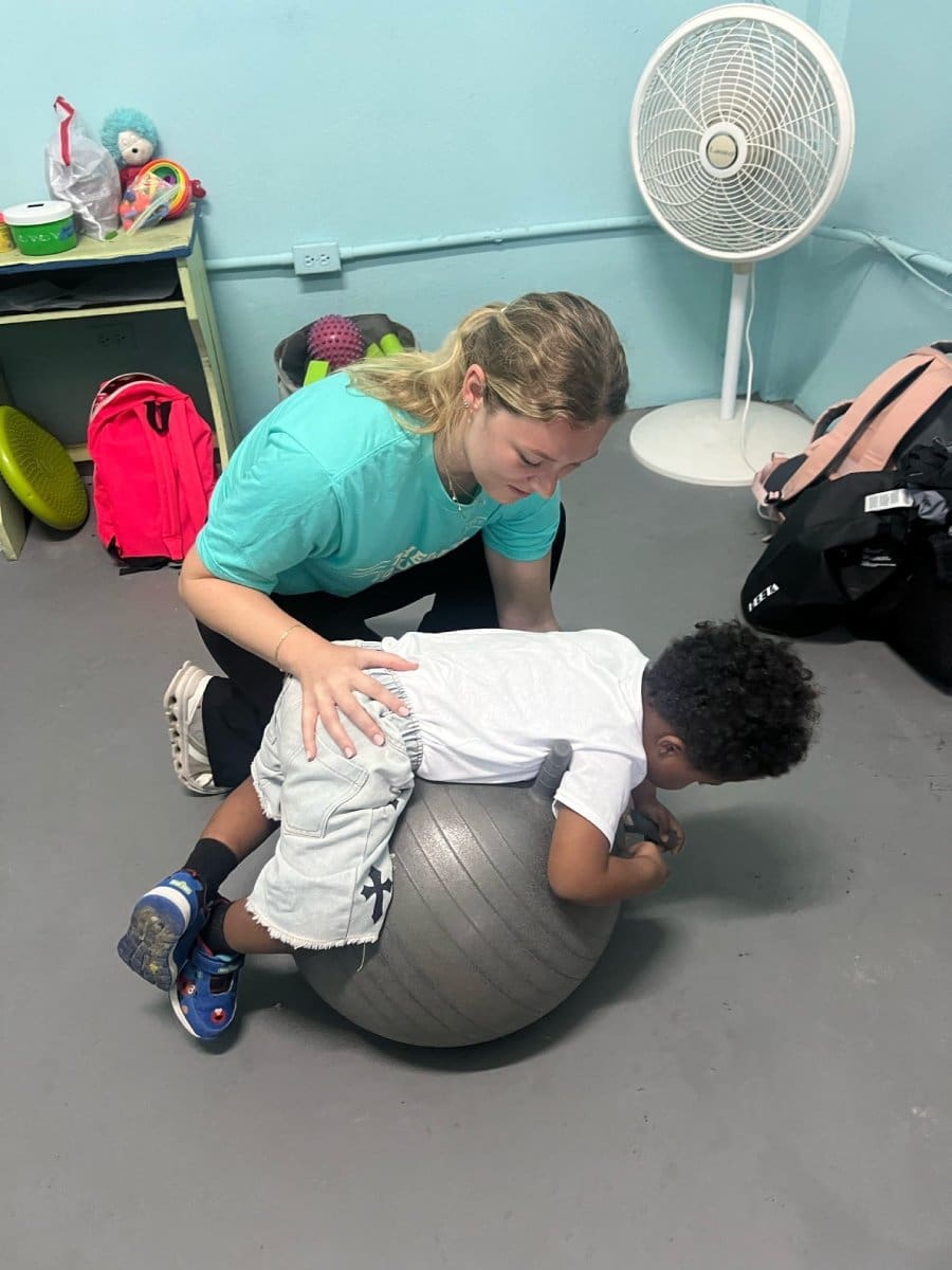 Benefits of Being a Student Volunteer